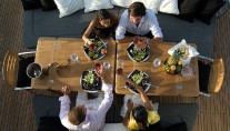 Sunseeker Predator 92 Sport - Al Fresco Dining